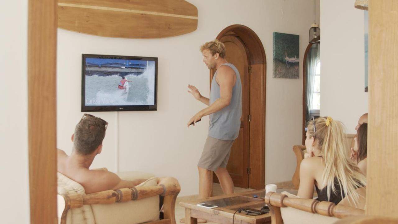 Pura Vida Surf Camp & School Vandrerhjem La Oliva Eksteriør bilde